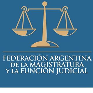 UCA: Becas para carrera de posgrado