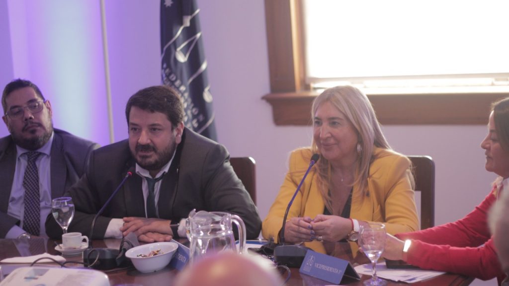 Imagen de la noticia «El vice ministro de Justicia participó de la 123° Asamblea de FAM»